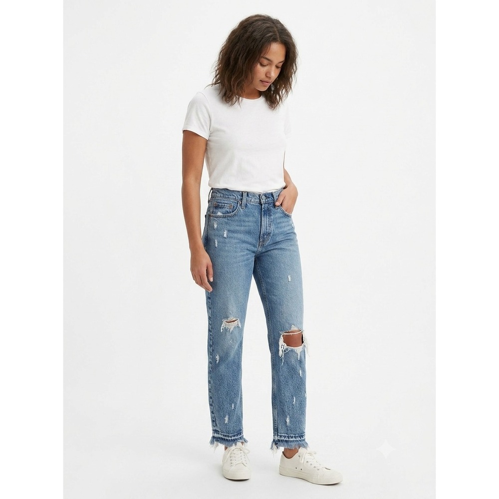 Abercrombie & Fitch The Mom High Rise Jean Womens 26/2S Blue Distressed Fray Hem
